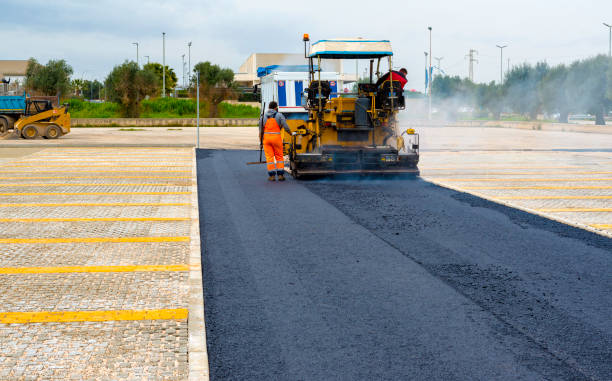 Best Driveway Paving Contractor  in Wixom, MI